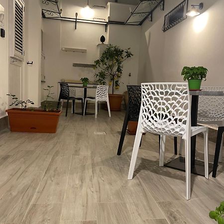 Casa Vacanze Donna Mariacarme' Palermo Exterior foto